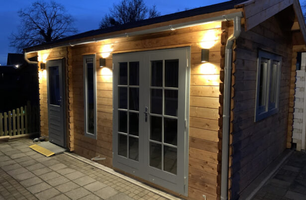 B57A1866-256D-4D4F-9747-36D7D0D33FB3_1_105_c